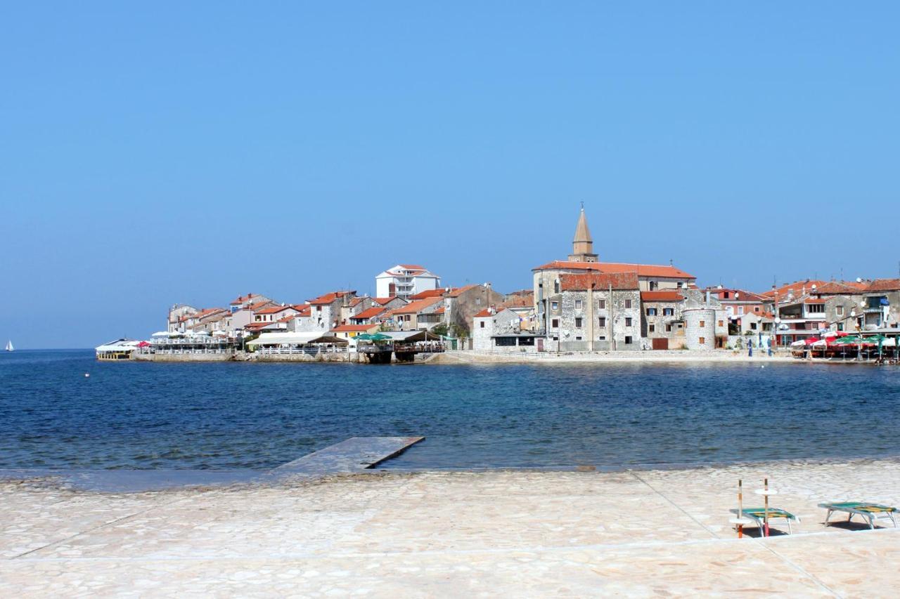 Apartments With A Parking Space Umag - 7039 Экстерьер фото