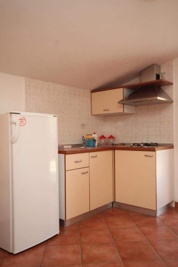 Apartments With A Parking Space Umag - 7039 Экстерьер фото
